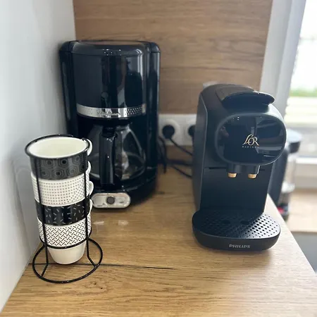 Le Petit Universel *